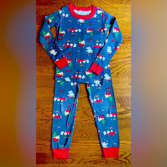 Hanna Andersson Christmas print pj set size 110/5 - Picture 1 of 1